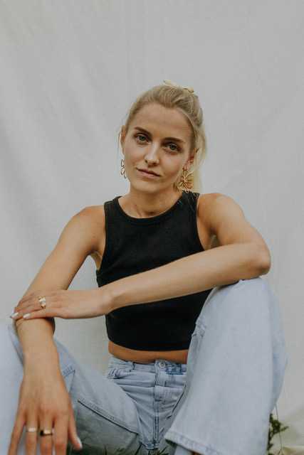 KIALA (German Pop) + Support: GLYMMER