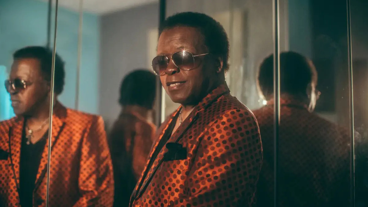 LEE FIELDS