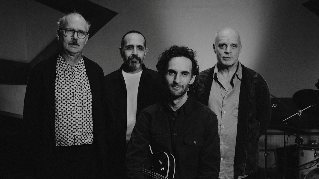 Julian Lage »Scenes from Above«