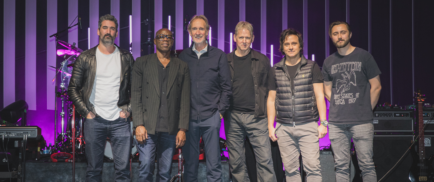 Mike + The Mechanics