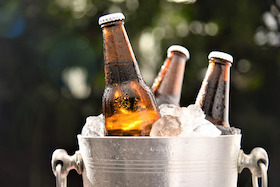 Flanier mit Bier